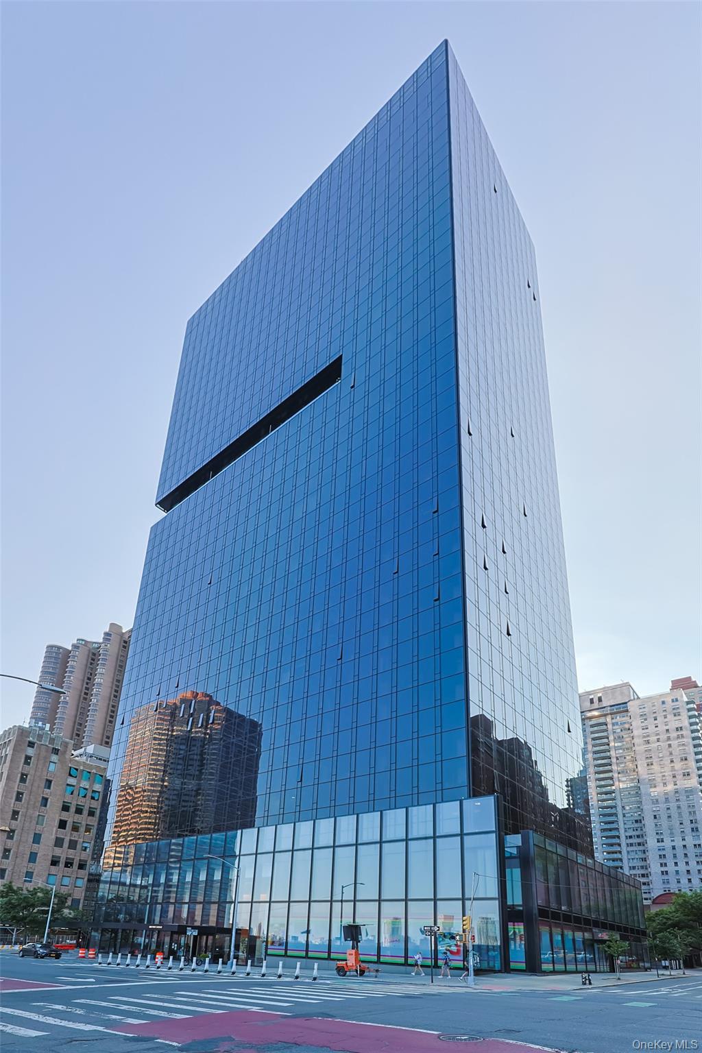 1st image of 685 1st Ave #31F, New York, NY 10016 | MLS# 1026380