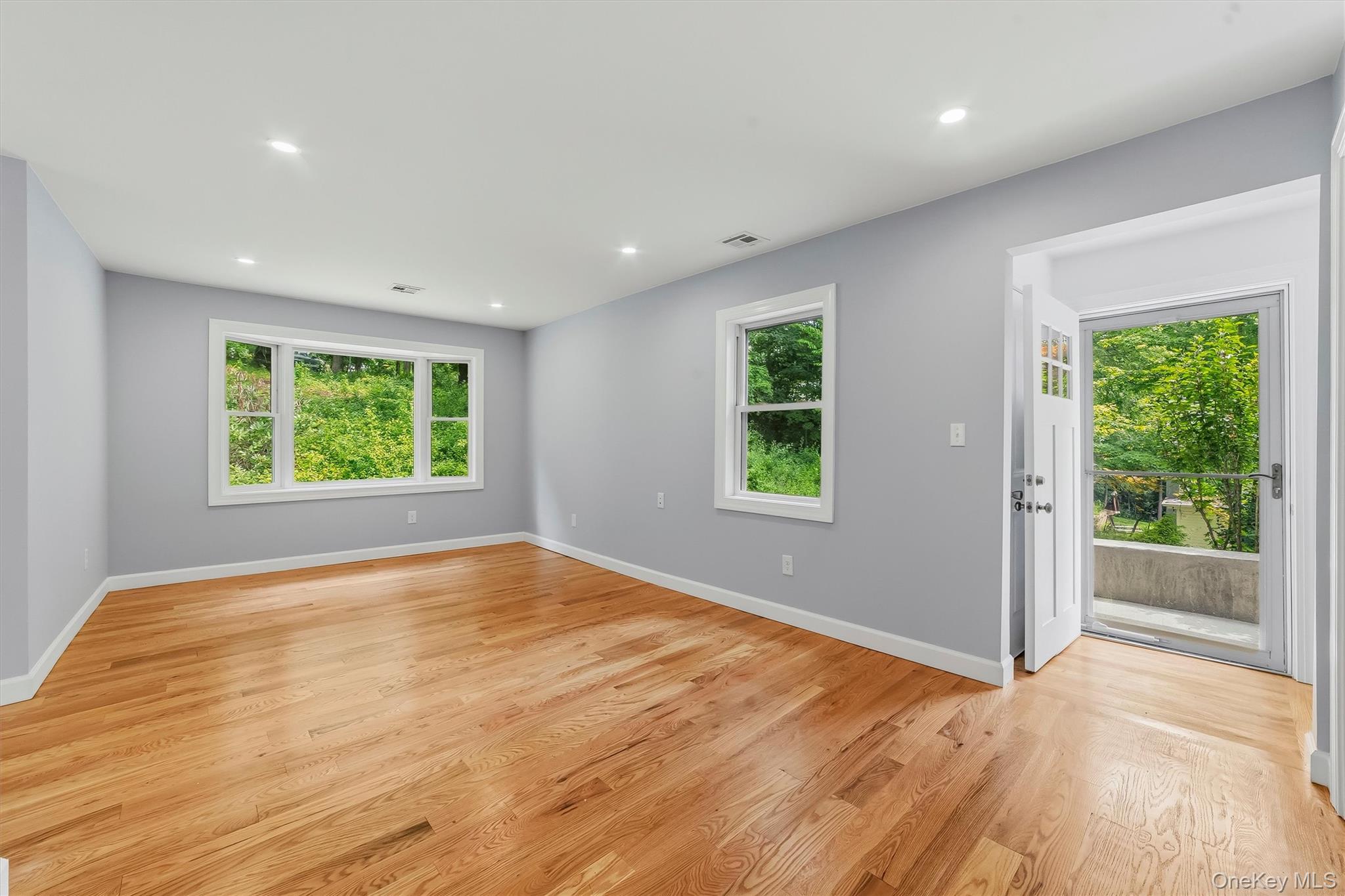 3rd image of 4 Narcissus Dr, Somers, NY 10541 | MLS# 1026397