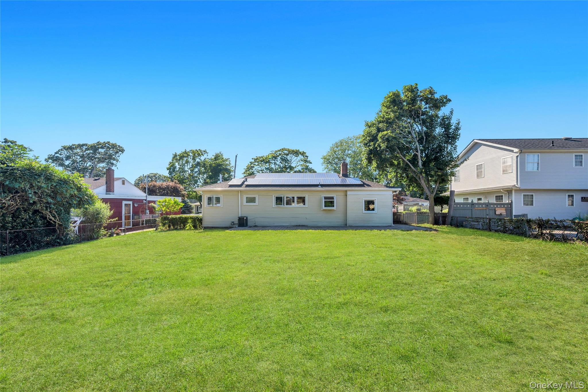 4th image of 3 Colony Dr, Islip, NY 11796 | MLS# 1026400