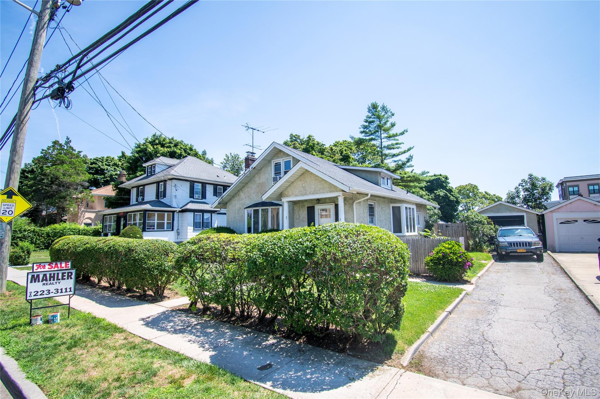 4th image of 2415 Gale Ave, Hempstead, NY 11510 | MLS# 1026423