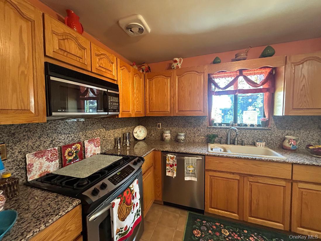 3rd image of 14-12 136 St, New York, NY 11356 | MLS# 1026466