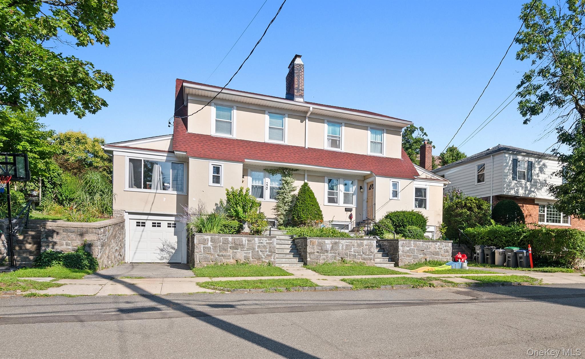 43rd image of 220 222 Carol Ave, Pelham, NY 10803 | MLS# 1026485