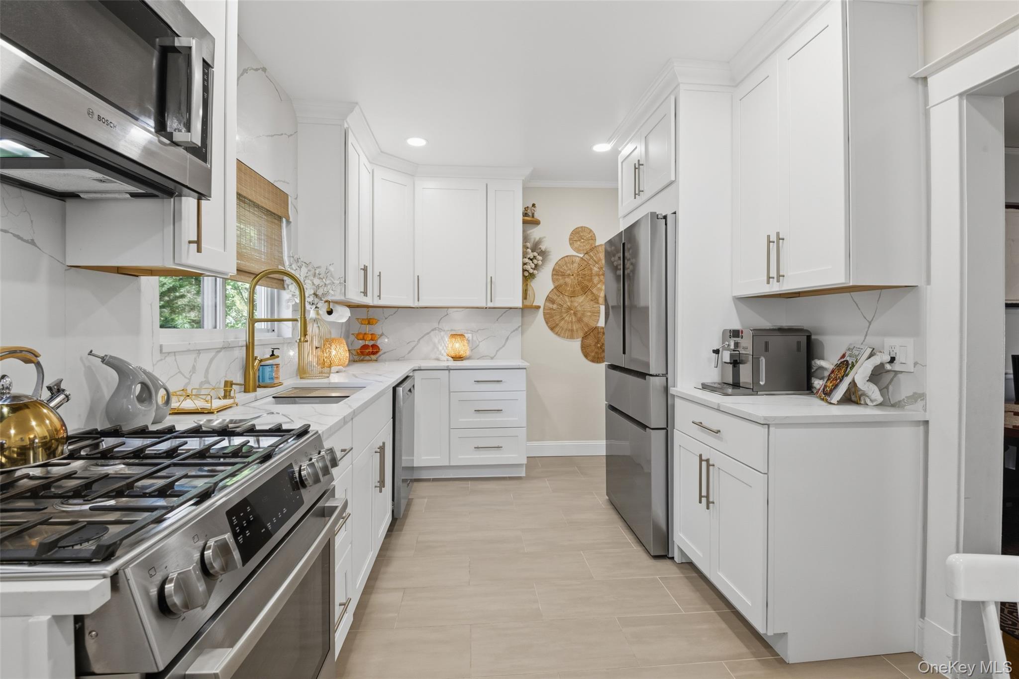2nd image of 220 222 Carol Ave, Pelham, NY 10803 | MLS# 1026485