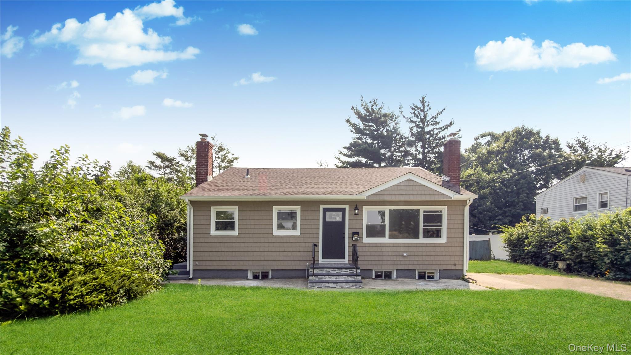 5th image of 162 State St, North Hempstead, NY 11590 | MLS# 1026509