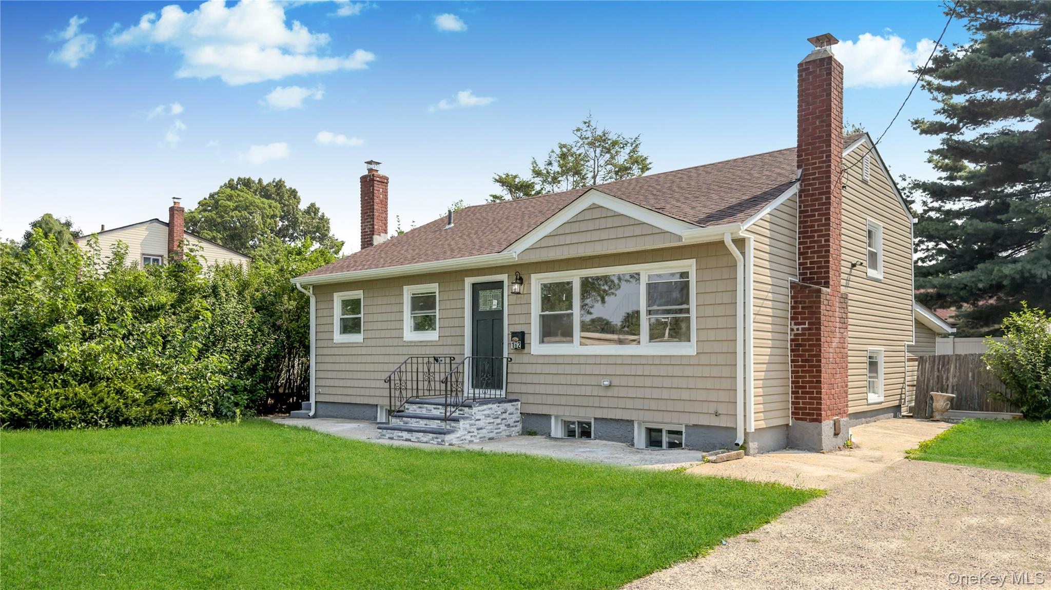 1st image of 162 State St, North Hempstead, NY 11590 | MLS# 1026509