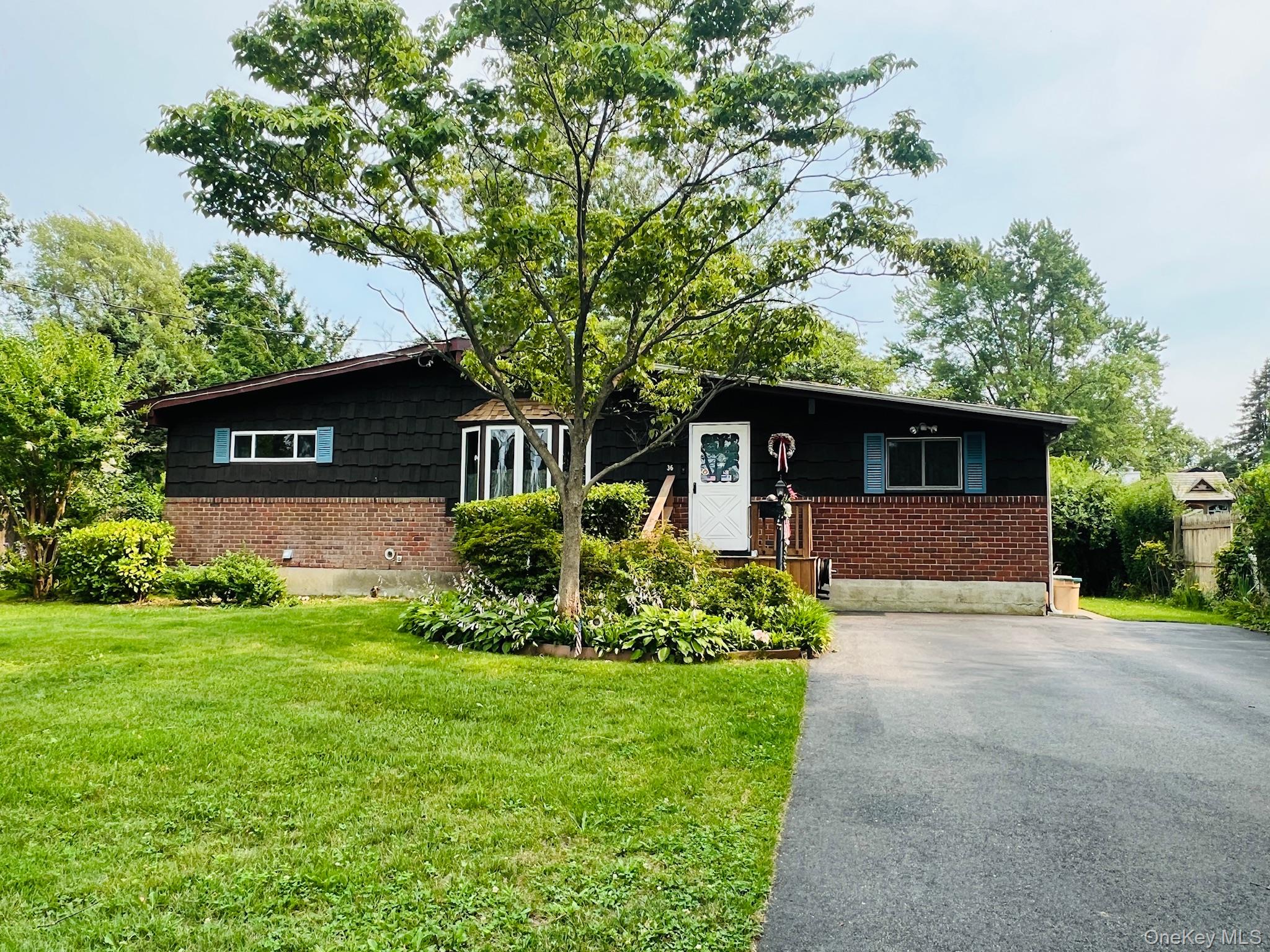 1st image of 36 Orange St, Islip, NY 11722 | MLS# 1026518