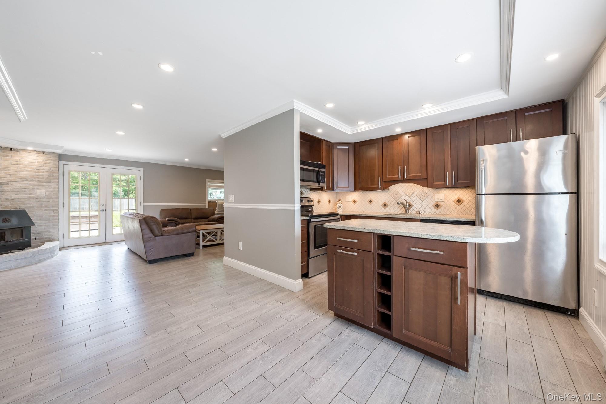 5th image of 36 Balsam Dr, Medford, NY 11763 | MLS# 1026556