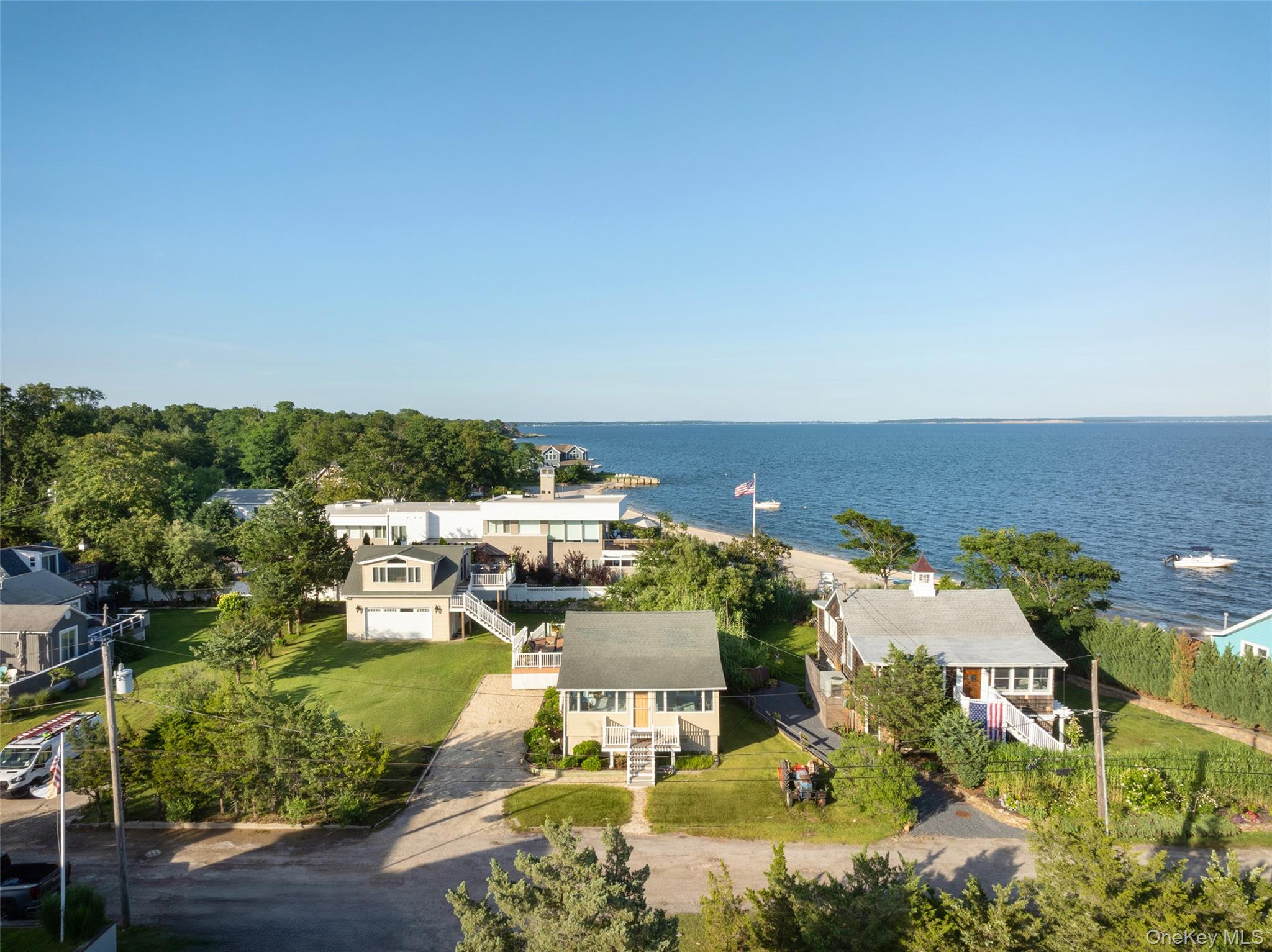 3rd image of 18 Beach, Laurel, NY 11948 | MLS# 1026560