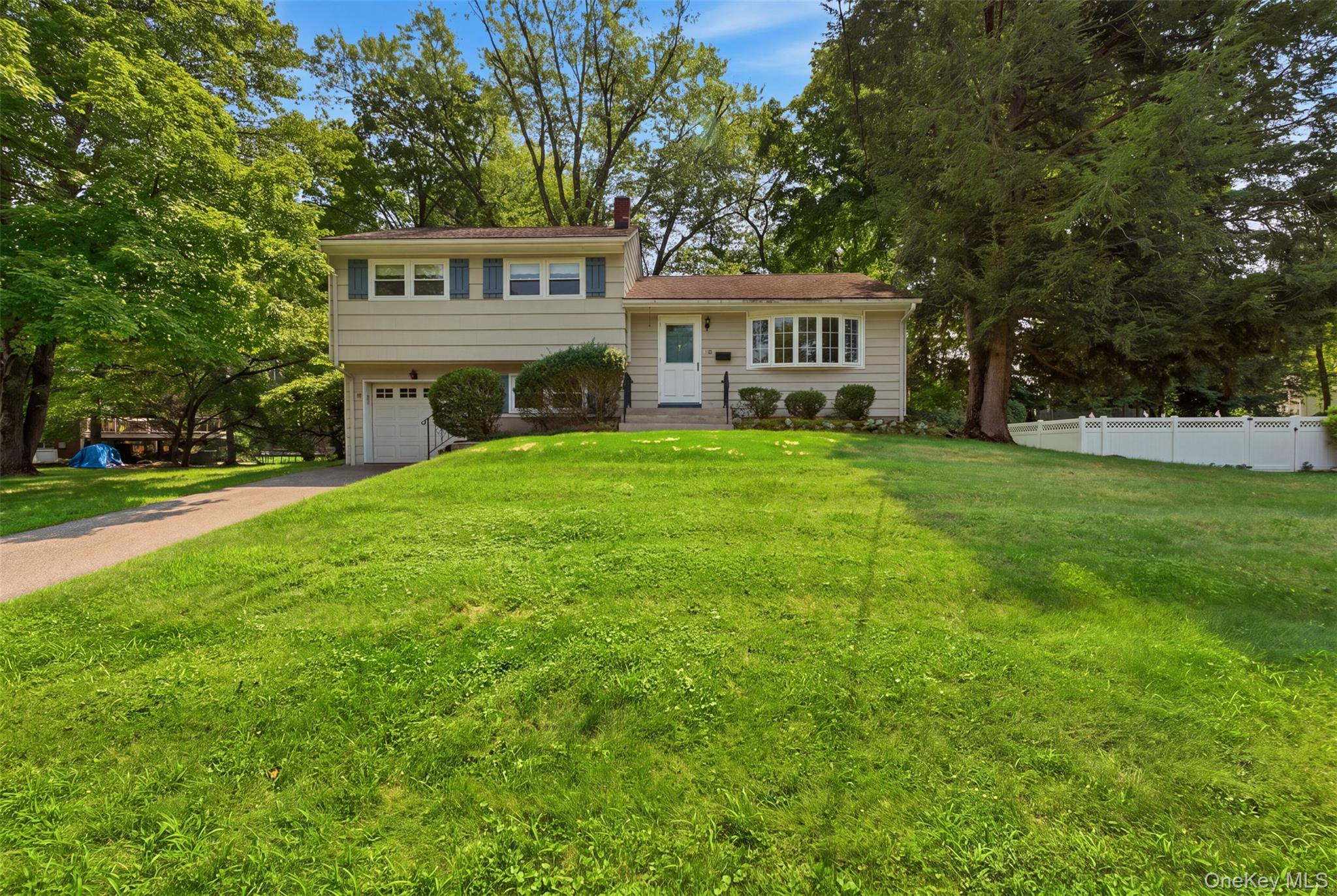 1st image of 24 Marcia Ln, Clarkstown, NY 10956 | MLS# 1026579