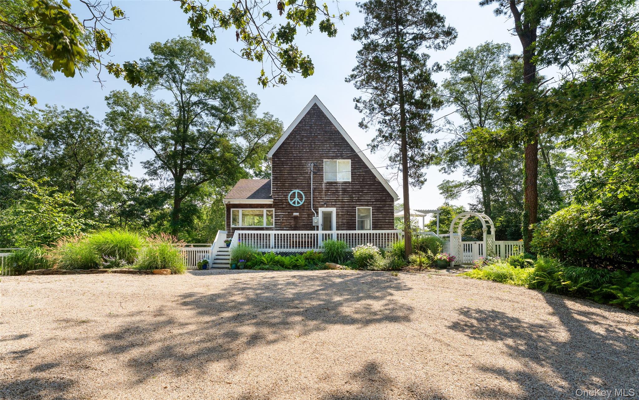 2nd image of 20a Oceanview Rd, Southampton, NY 11968 | MLS# 1026590
