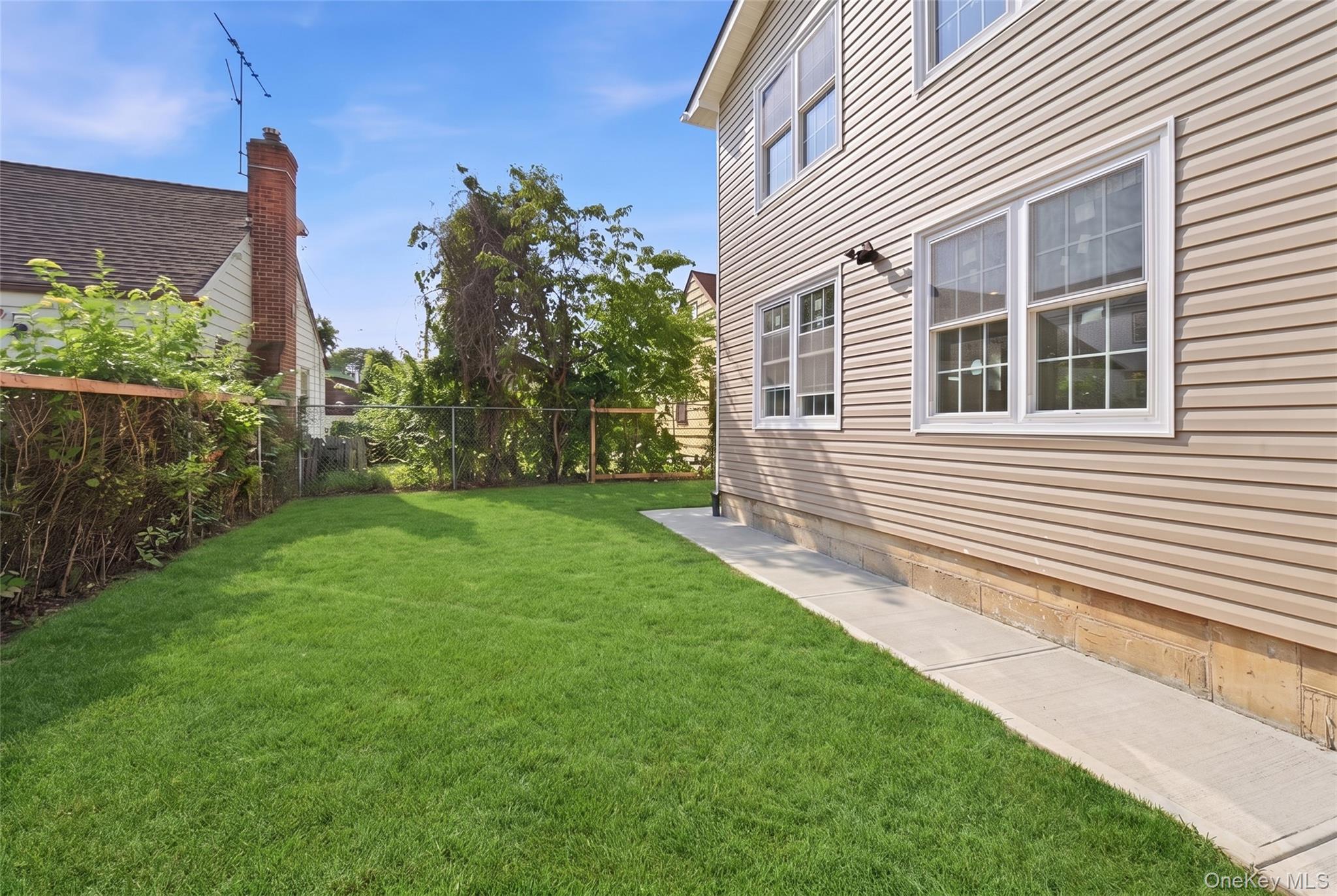 3rd image of 241-33 143Rd Ave, New York, NY 11422 | MLS# 1026592