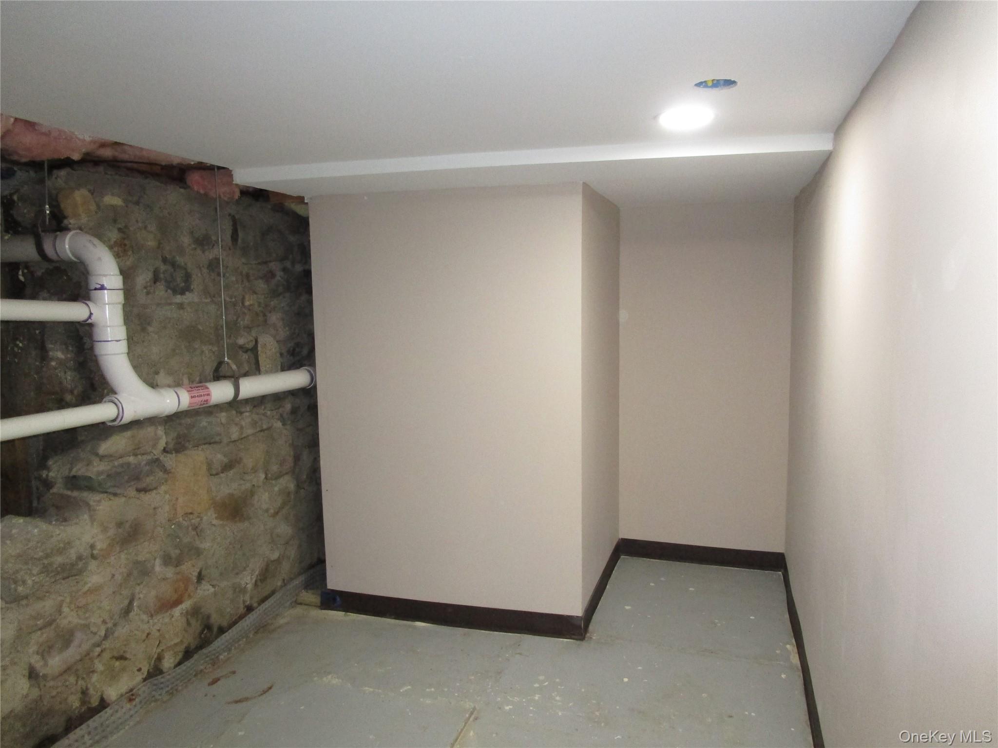 29th image of 9 Gallows Hill Rd, Cortlandt, NY 10567 | MLS# 1026594