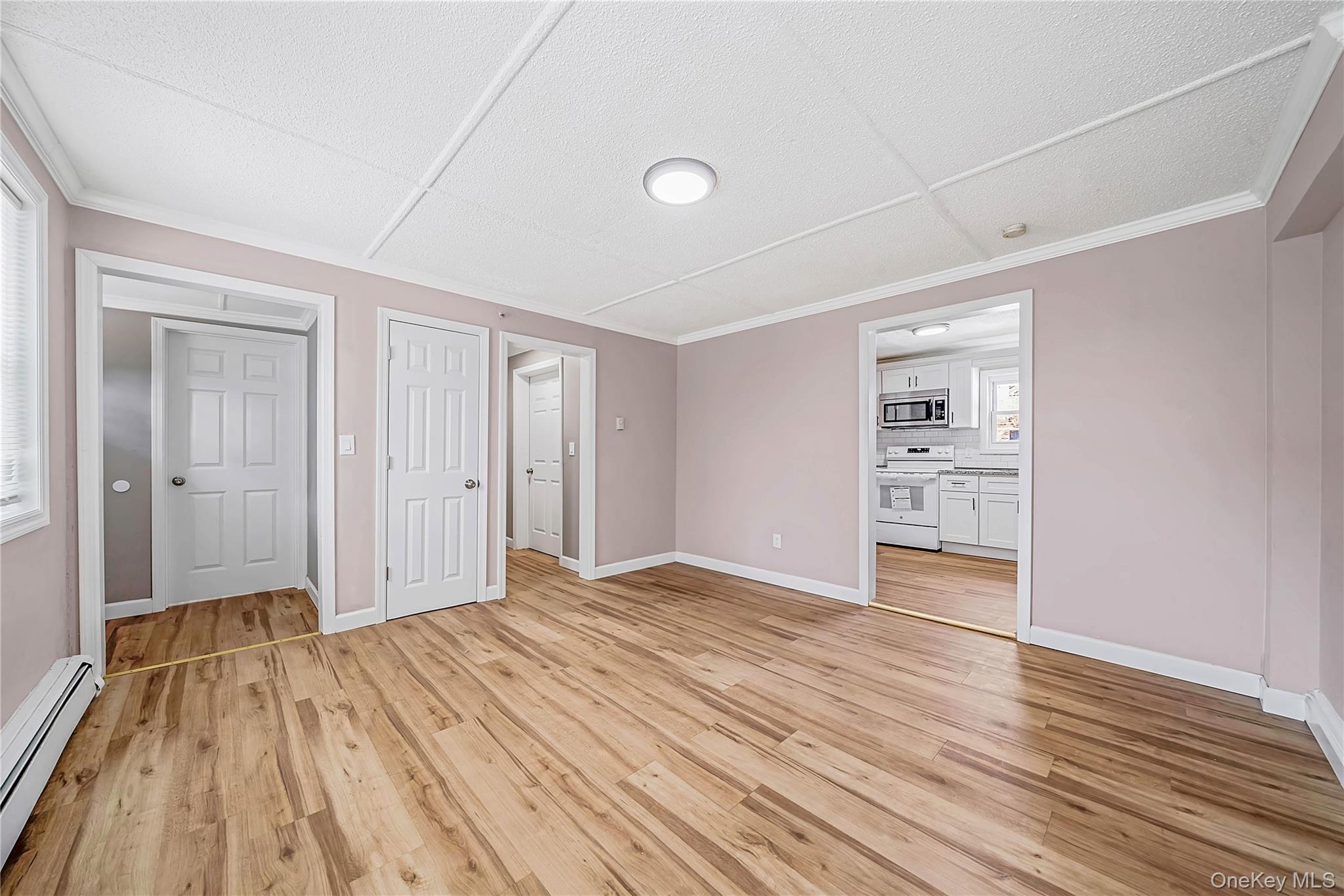 5th image of 25 William St, Islip, NY 11722 | MLS# 1026610