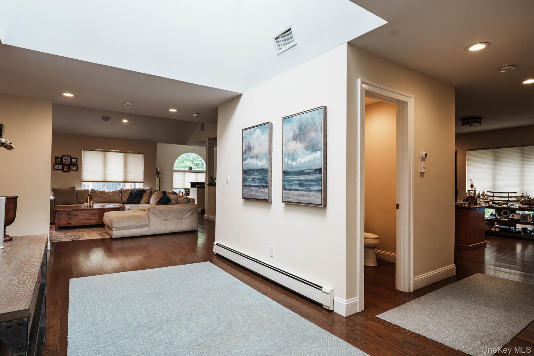 2nd image of 5 High Ct, Oyster Bay, NY 11709 | MLS# 1026619