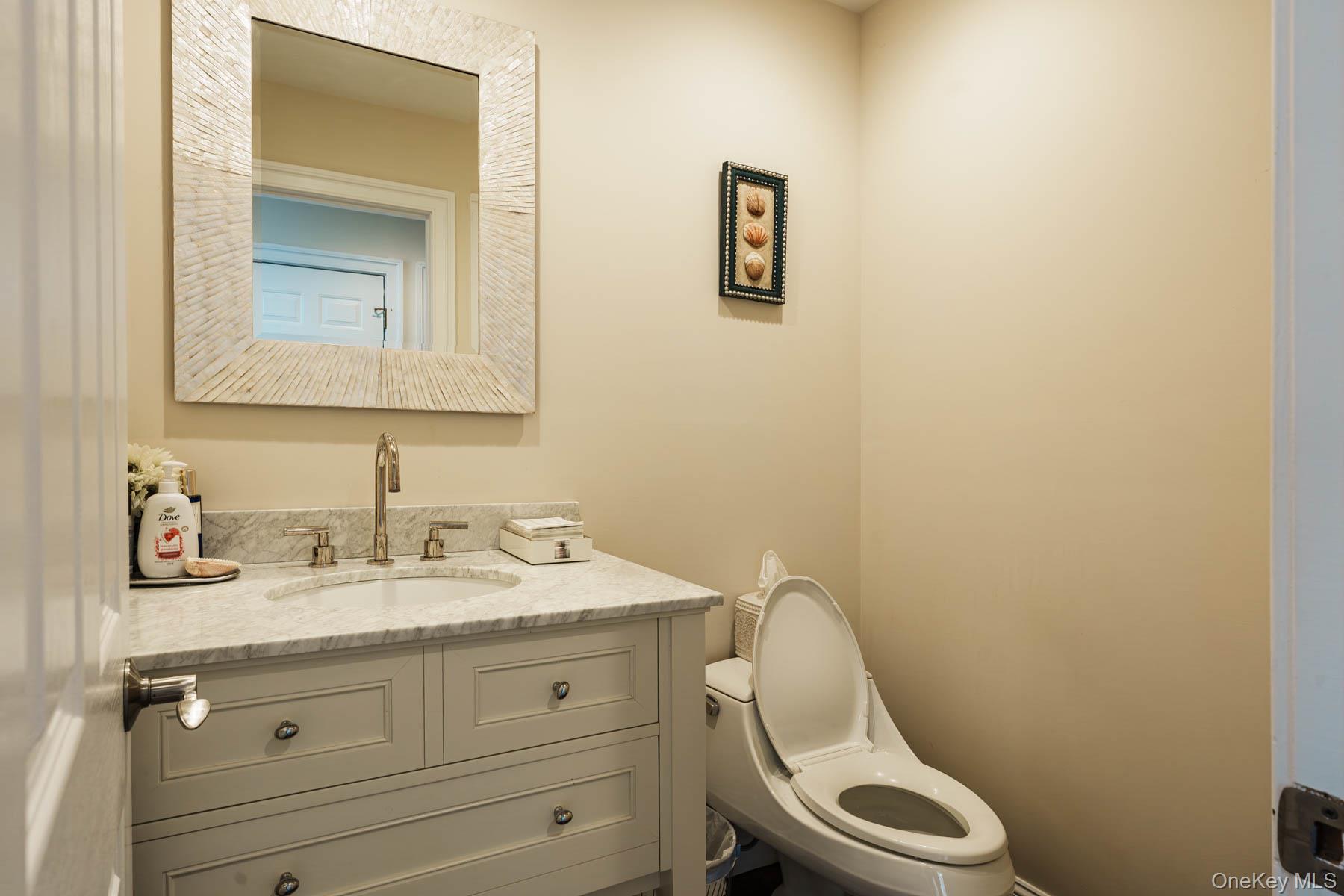 5th image of 5 High Ct, Oyster Bay, NY 11709 | MLS# 1026619