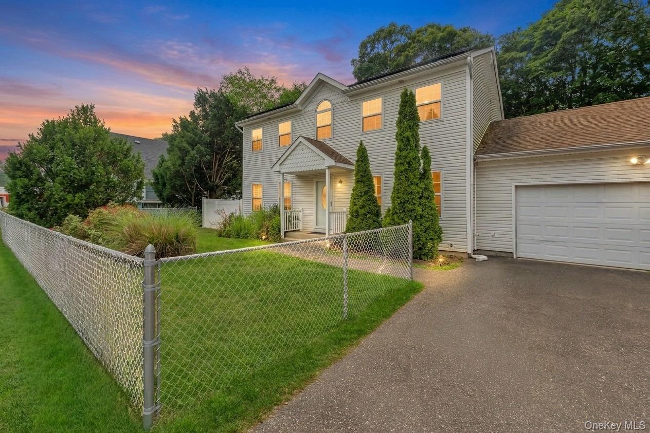 5th image of 1470 Claas Ave, Holbrook, NY 11741 | MLS# 1026633