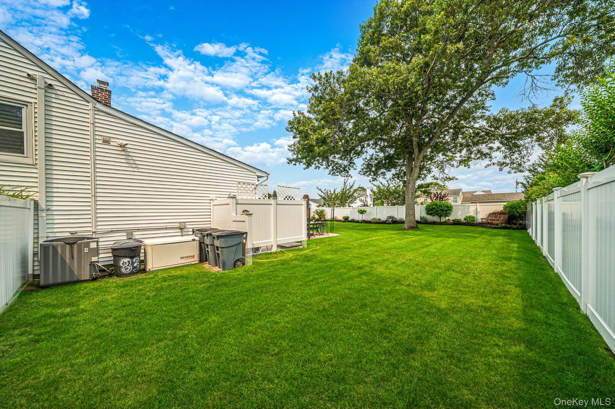 4th image of 835 Pease Ln, West Islip, NY 11795 | MLS# 1026660