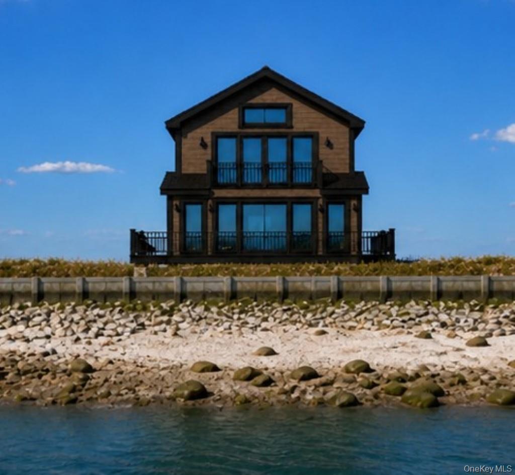 1st image of 55915 County Road 48, Southold, NY 11944 | MLS# 1026672