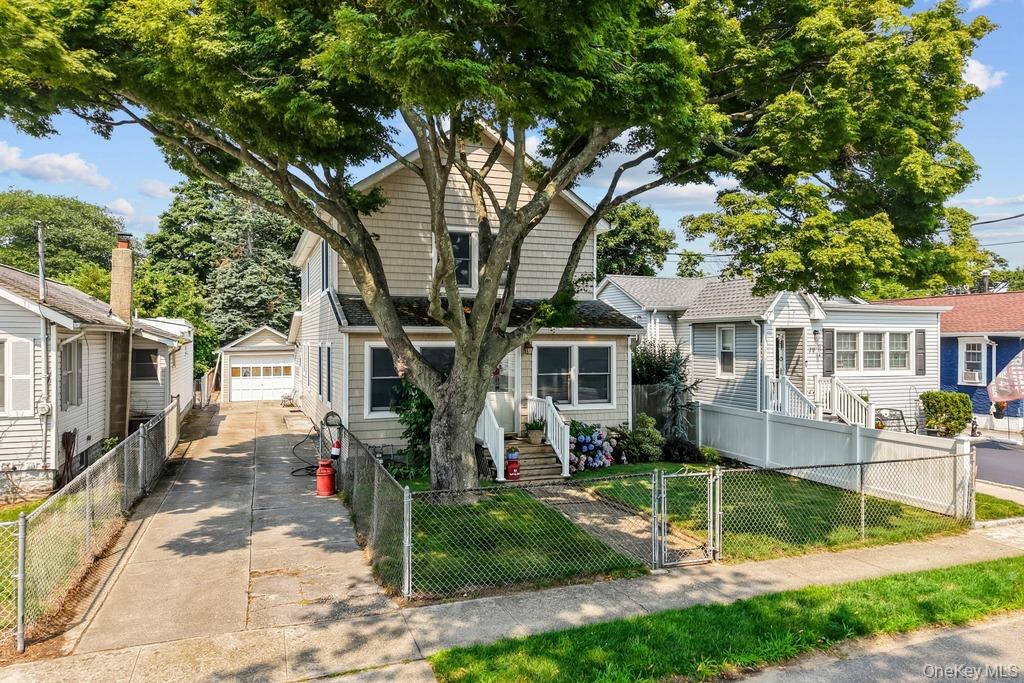 3rd image of 81 Wilson Ave, Amityville, NY 11701 | MLS# 1026677