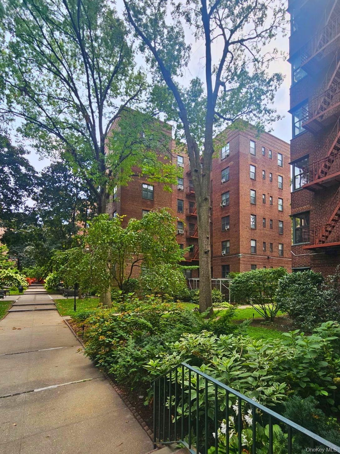 2nd image of 78-10 34Th Ave, New York, NY 11372