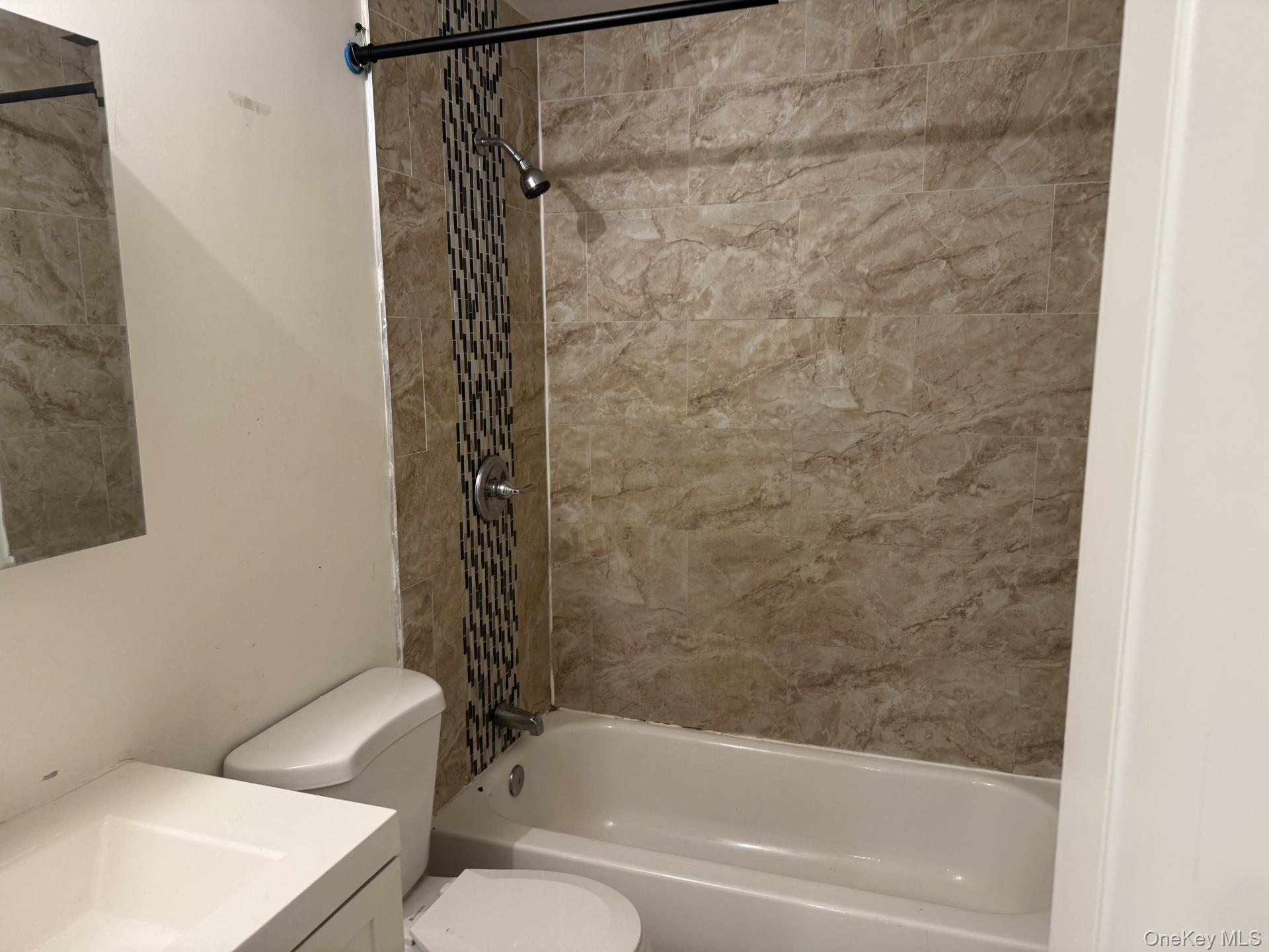 9th image of 75 Gates Ave, Islip, NY 11722 | MLS# 1026693