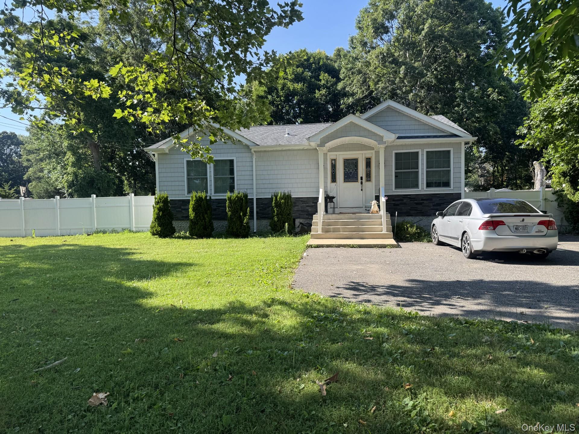 1st image of 75 Gates Ave, Islip, NY 11722 | MLS# 1026693