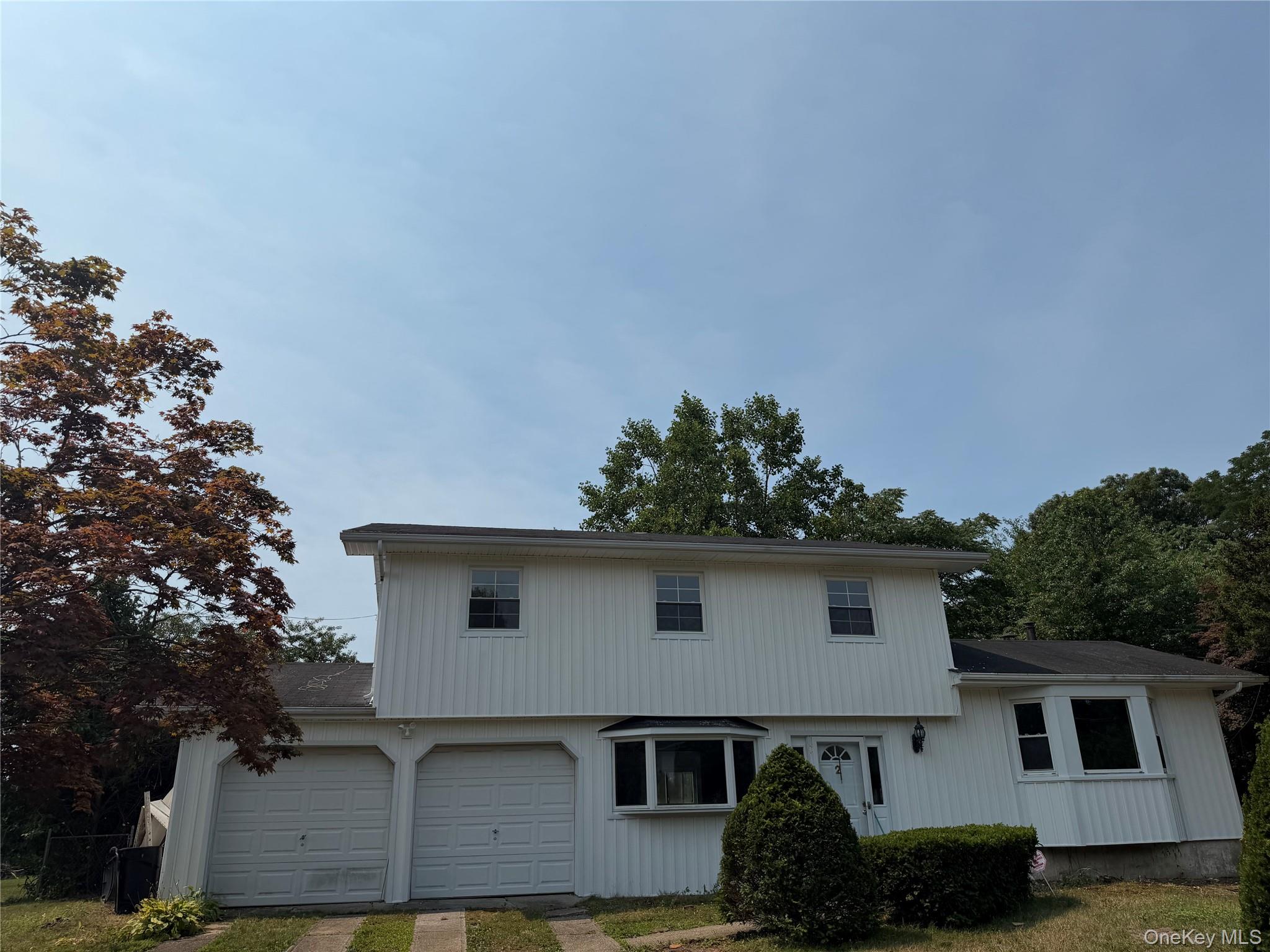 1st image of 2 Valley Forge Dr, Babylon, NY 11798 | MLS# 1026709
