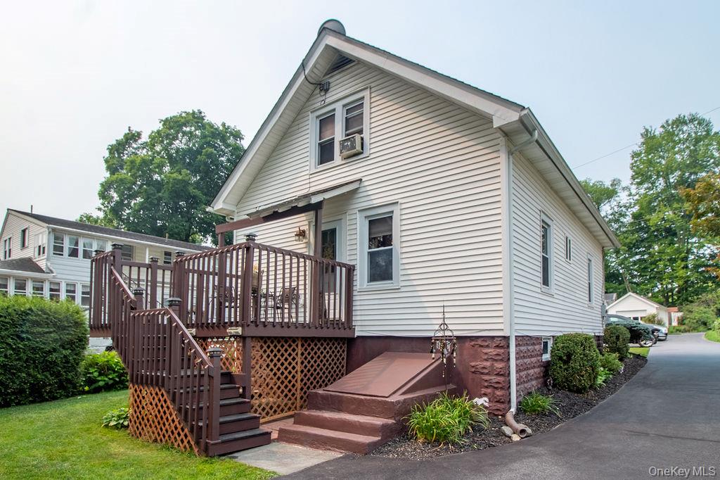 Homes for sale in Wawarsing, NY | 1 Carnation Ave, Wawarsing, NY 12428 | MLS# 1026731