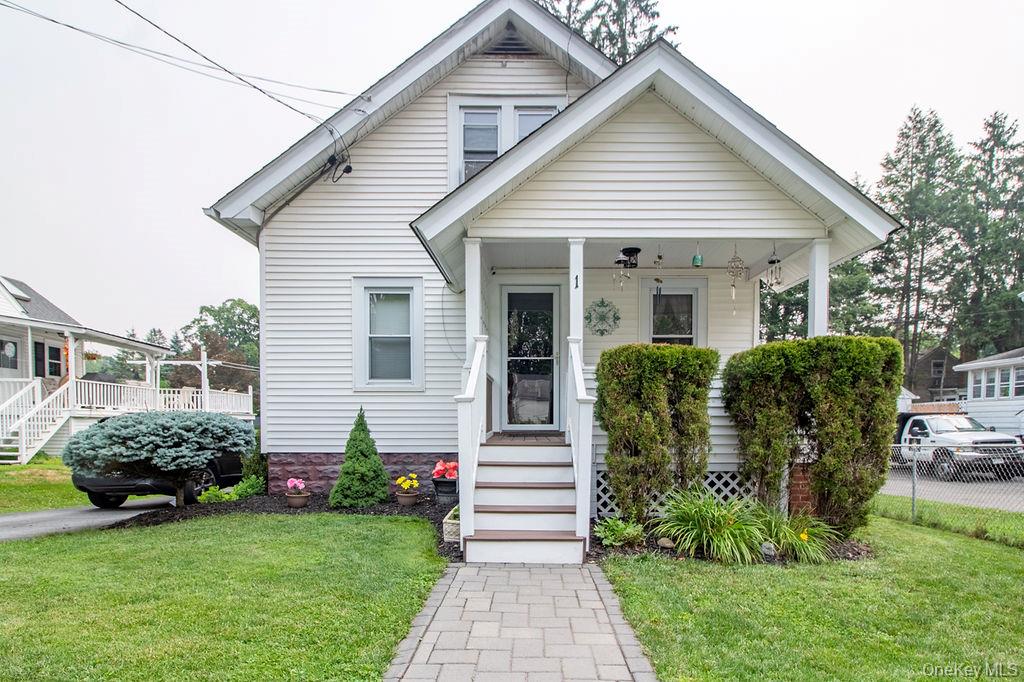 Homes for sale in Wawarsing, NY | 1 Carnation Ave, Wawarsing, NY 12428 | MLS# 1026731