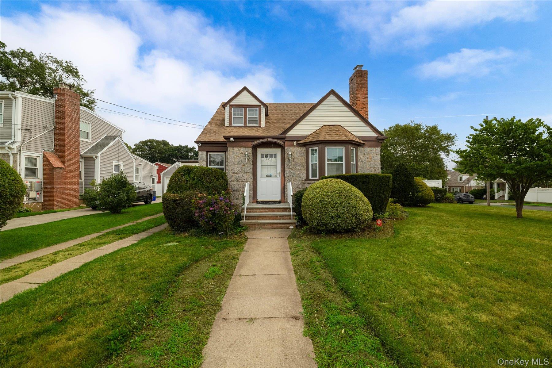 1st image of 1503 Paul St, Hempstead, NY 11510 | MLS# 1026758