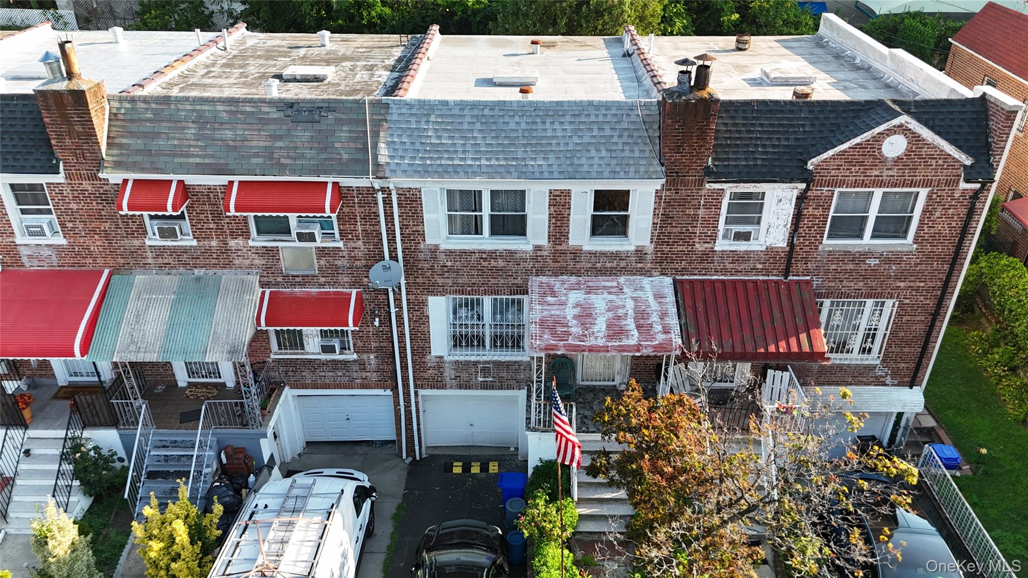 1st image of 935 Magenta St, New York, NY 10469 | MLS# 1026773