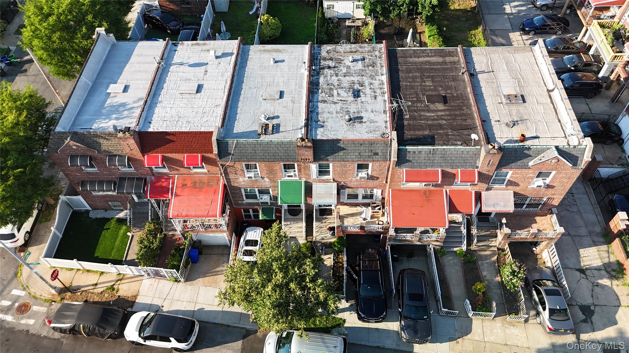 3rd image of 935 Magenta St, New York, NY 10469 | MLS# 1026773