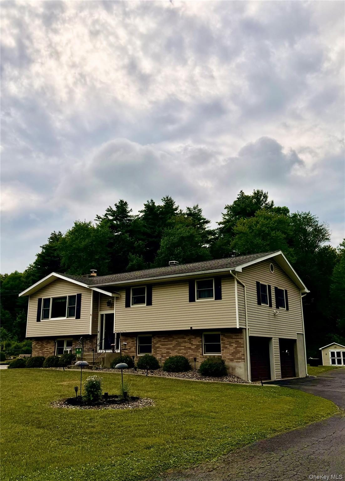 4th image of 20 Lenart Pl, East Fishkill, NY 12533 | MLS# 1026788