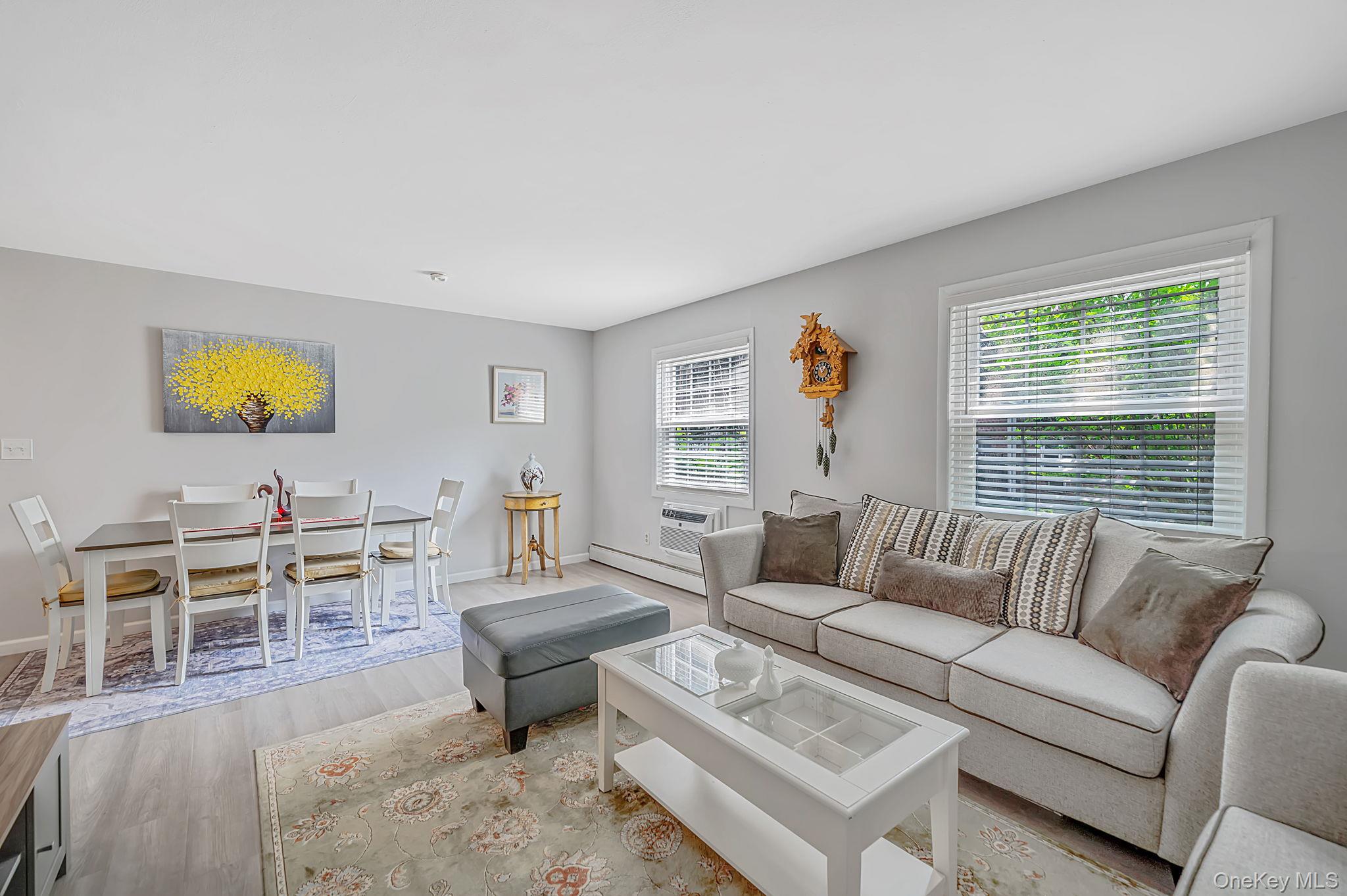 2nd image of 460 Old Town Rd, Brookhaven, NY 11719