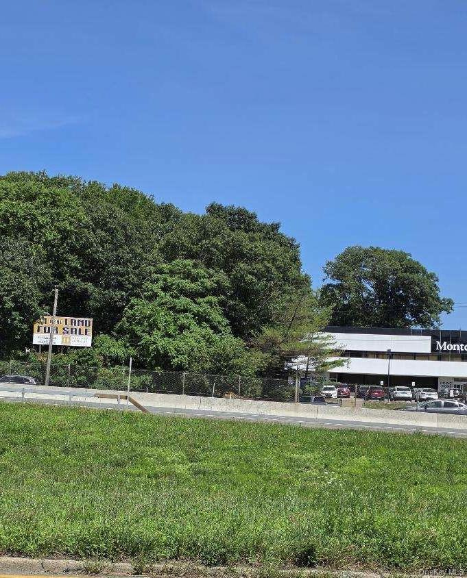 3rd image of 68 96 Allen Ave, Yonkers, NY 10704 | MLS# 1026819