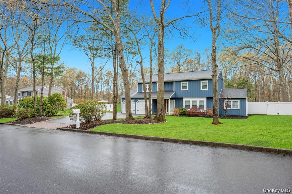 4th image of 10 Ramblewood Rd, Ridge, NY 11961 | MLS# 1026836