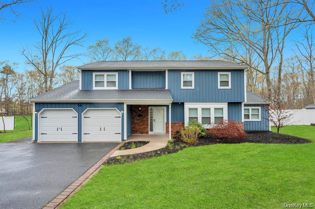 3rd image of 10 Ramblewood Rd, Ridge, NY 11961 | MLS# 1026836