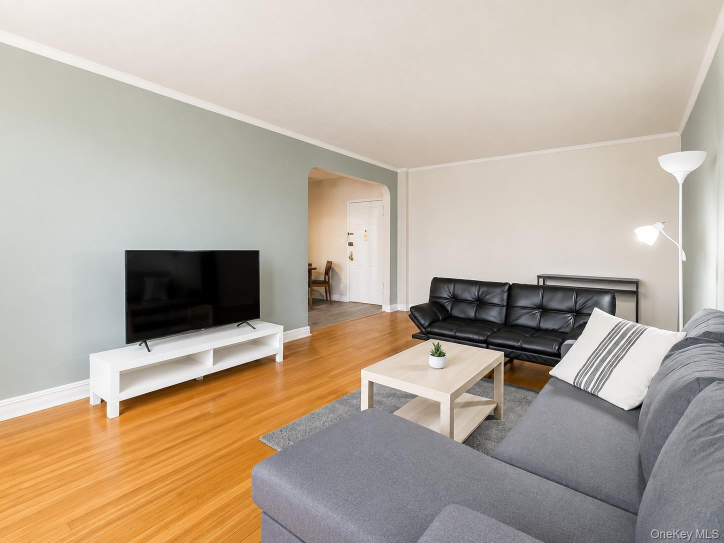 3rd image of 69-10 Yellowstone Blvd #505, Forest Hills, NY 11375 | MLS# 1026857