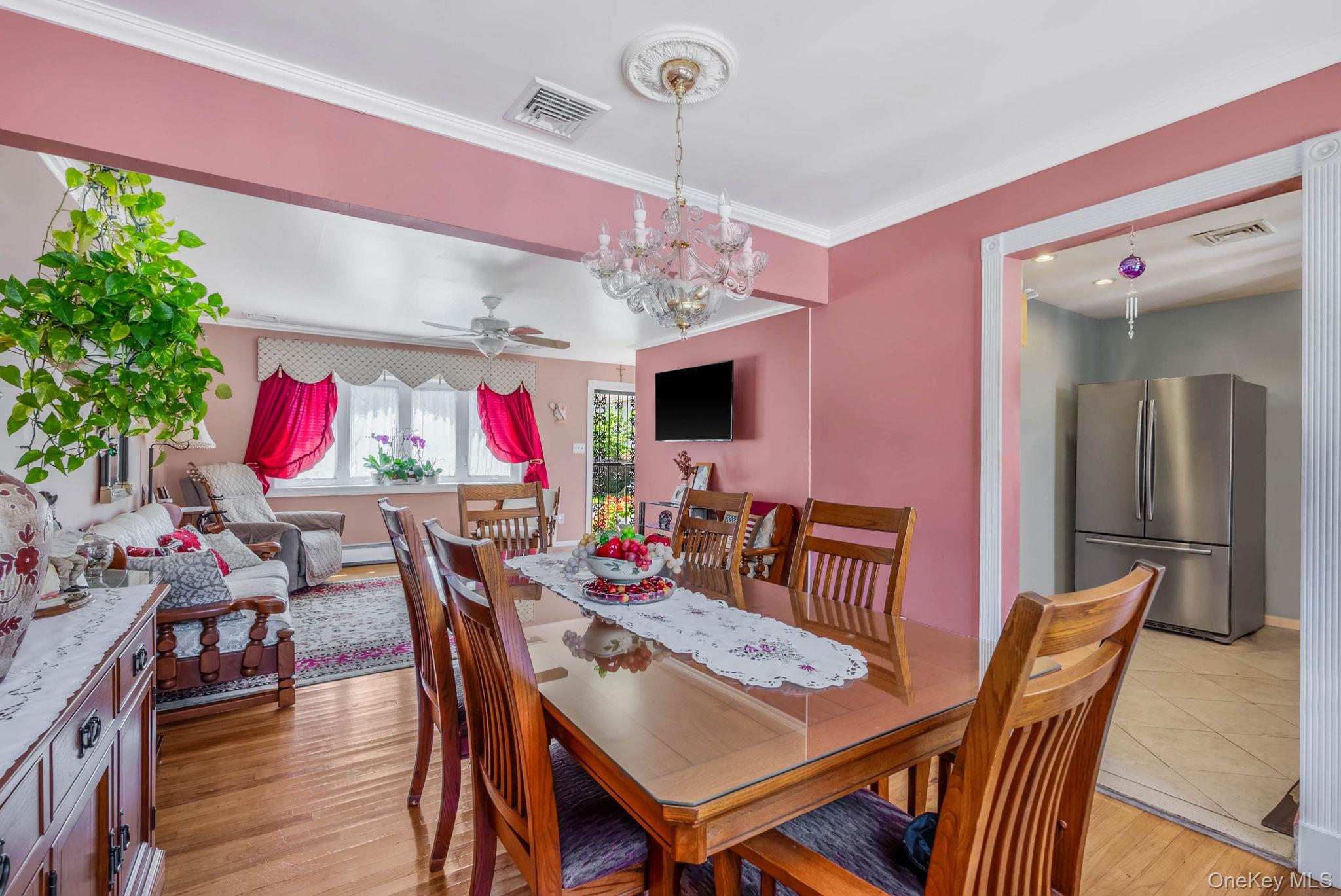 5th image of 266 Albert St, Babylon, NY 11757 | MLS# 1026880