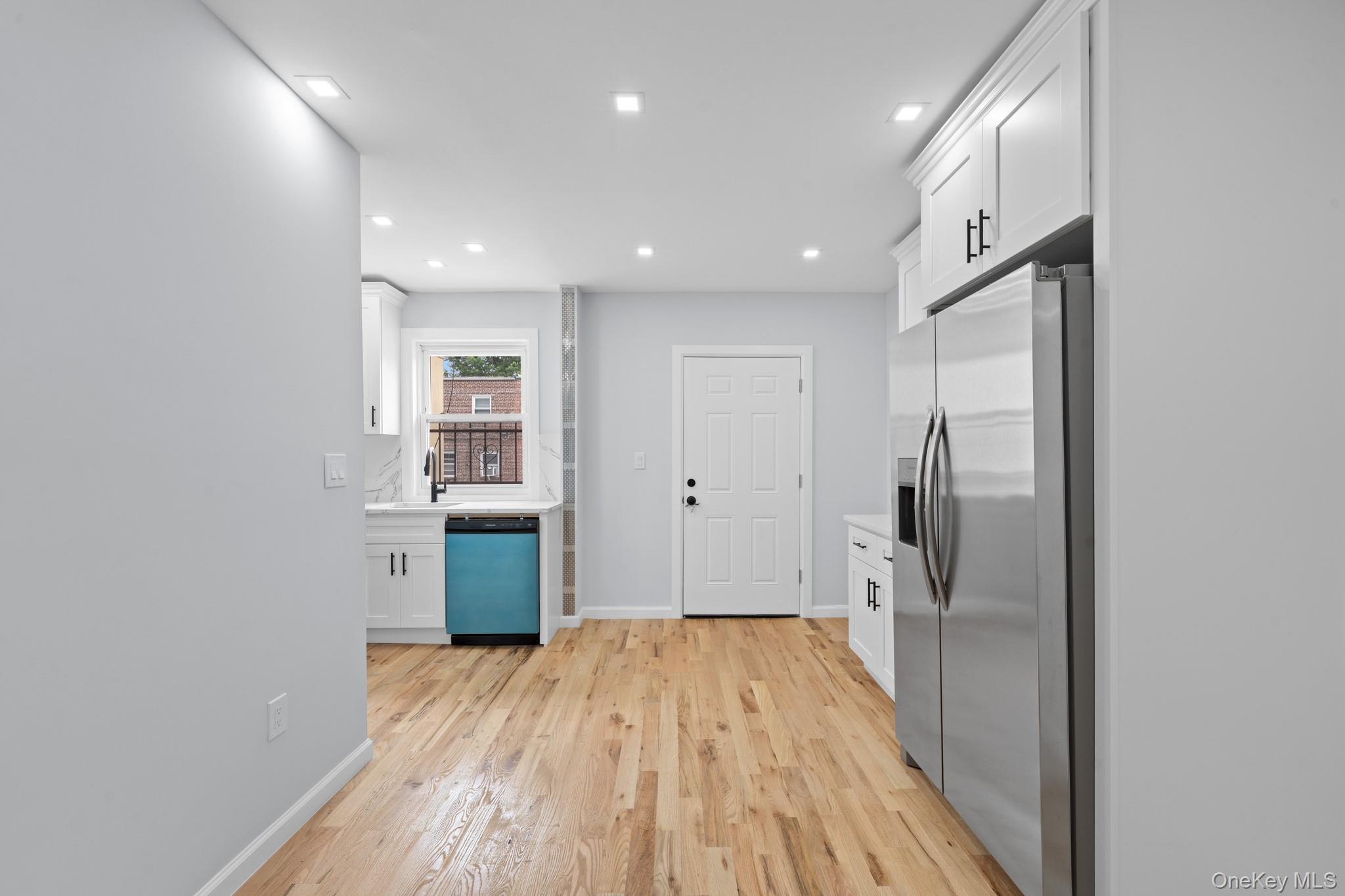 3rd image of 252 E 86Th St, New York, NY 11236 | MLS# 1026897