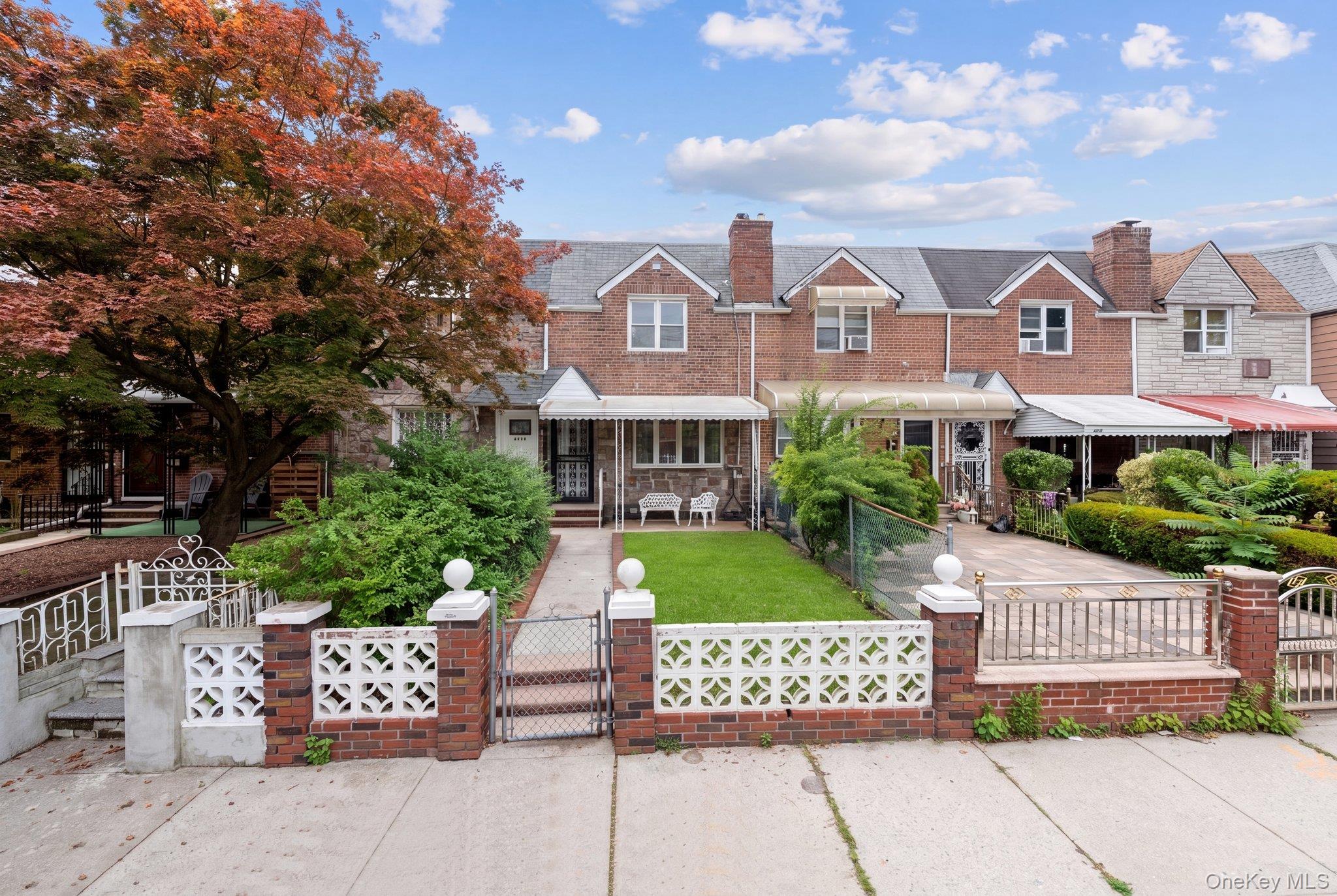 12th image of 252 E 86th St, New York, NY 11236 | MLS# 1026897