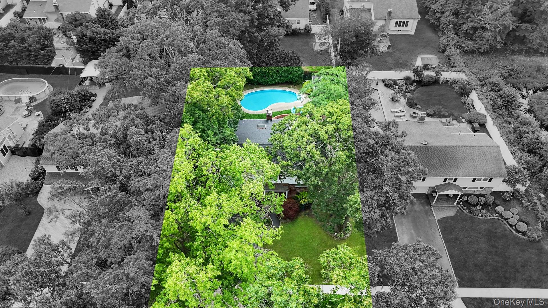 3rd image of 22 Cornelia Ln, Smithtown, NY 11755 | MLS# 1026900