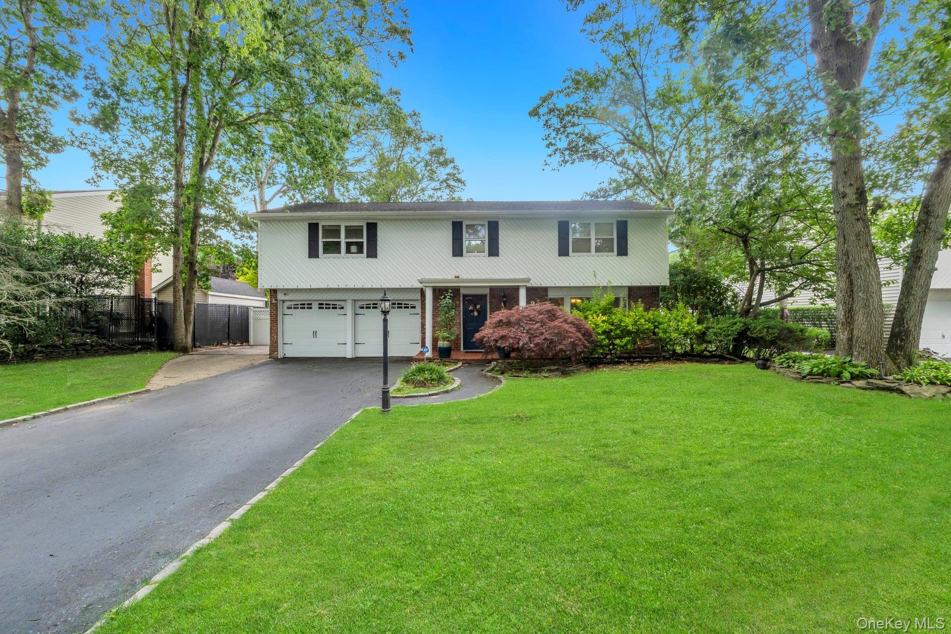 4th image of 22 Cornelia Ln, Smithtown, NY 11755 | MLS# 1026900