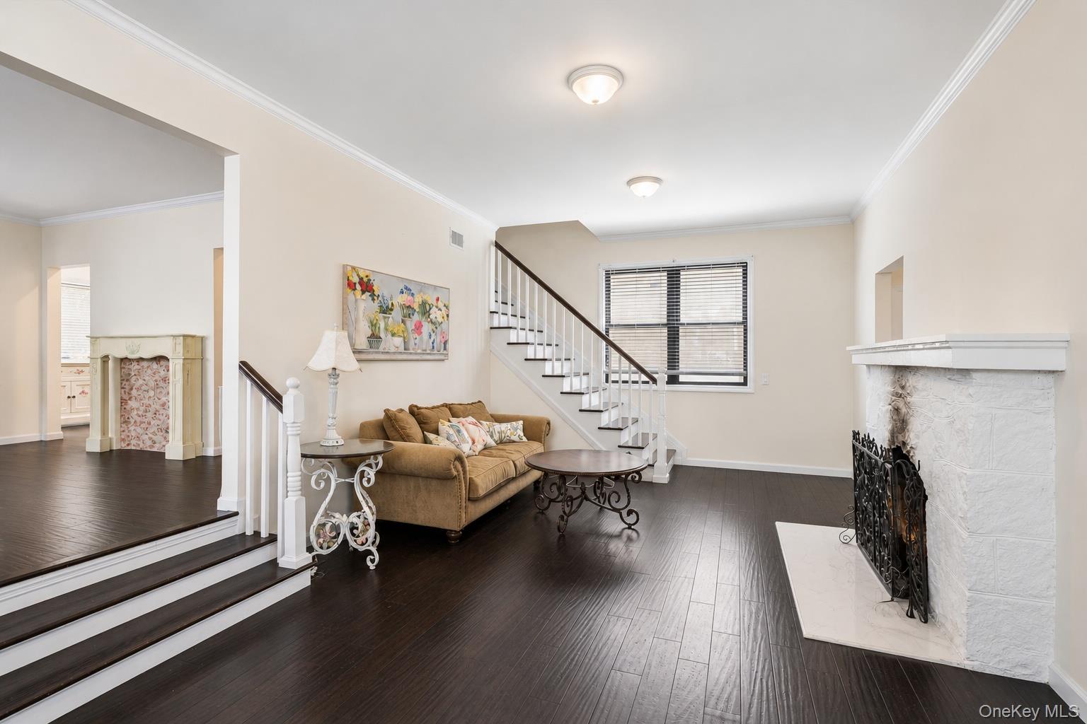 4th image of 439 W Olive St, Long Beach, NY 11561 | MLS# 1026913