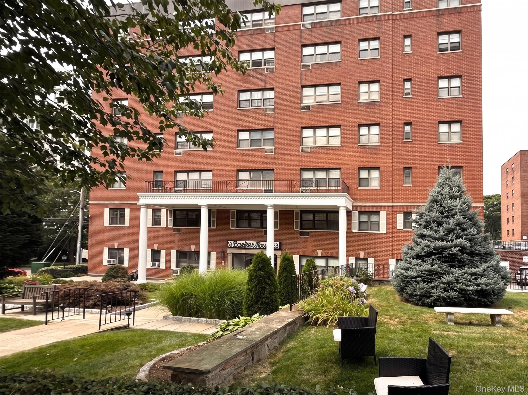 Homes for sale in White Plains, NY | 33 Barker Ave #3F, White Plains, NY 10601 | MLS# 1026919