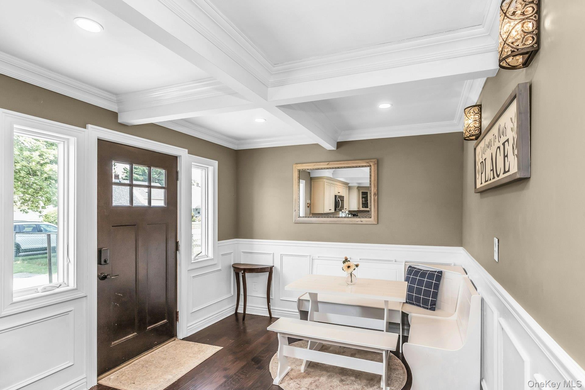 2nd image of 31 Martin Ln, Hempstead, NY 11590 | MLS# 1026938