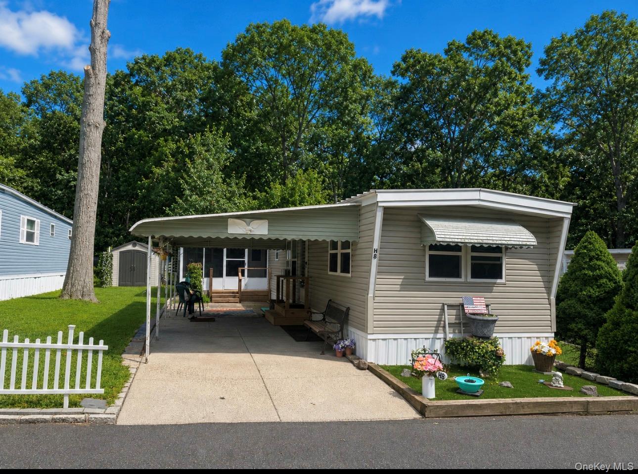 1st image of 658 H8 Sound Ave, Riverhead, NY 11933 | MLS# 1026952