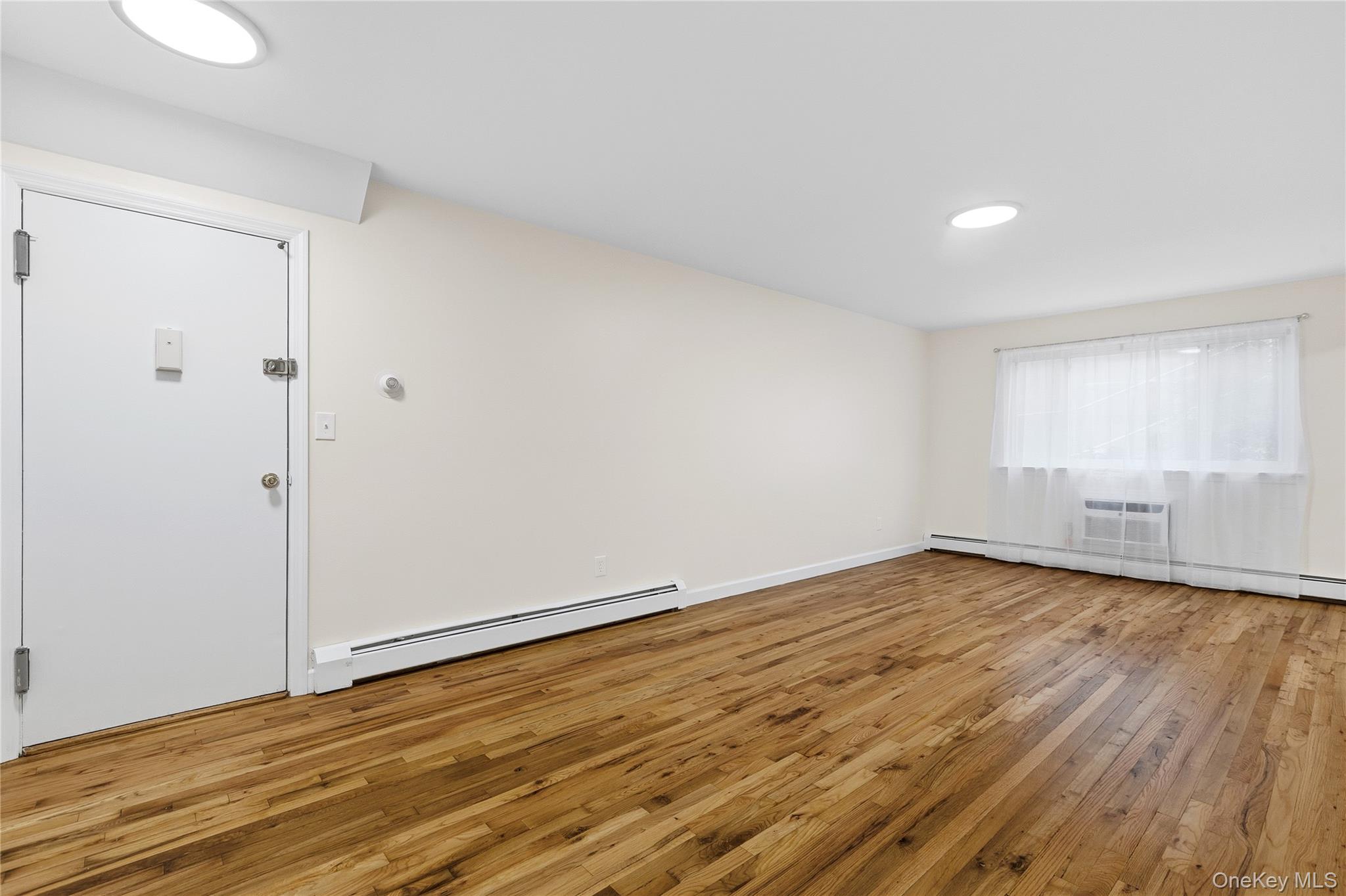 3rd image of 2 Woods End Cir #L, Peekskill, NY 10566 | MLS# 1026958