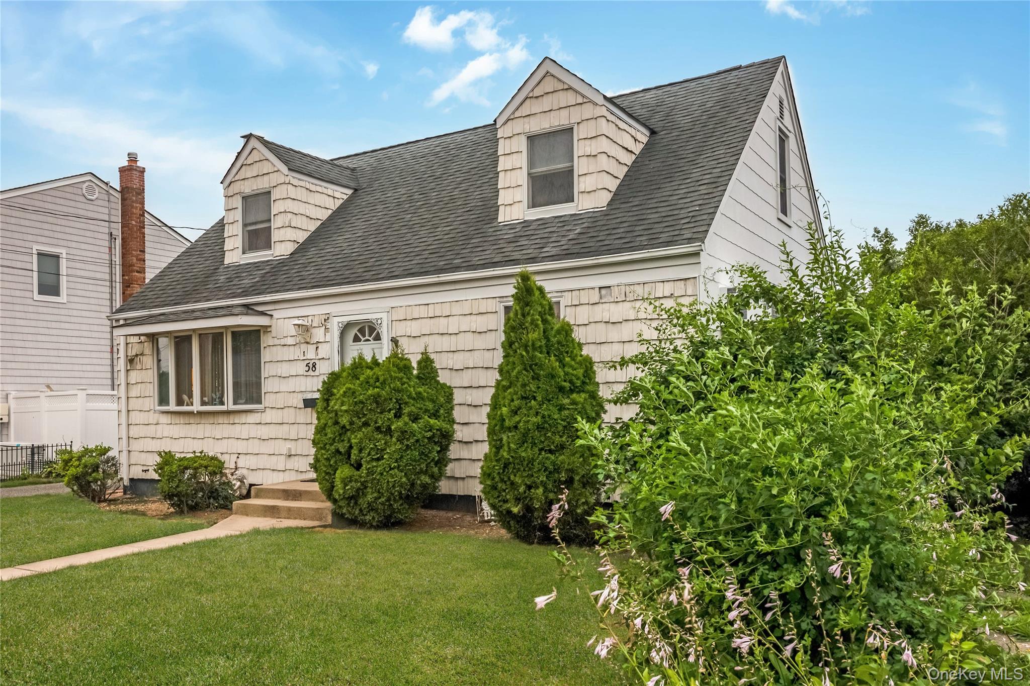 3rd image of 58 S Crescent Dr, Babylon, NY 11735 | MLS# 1026966
