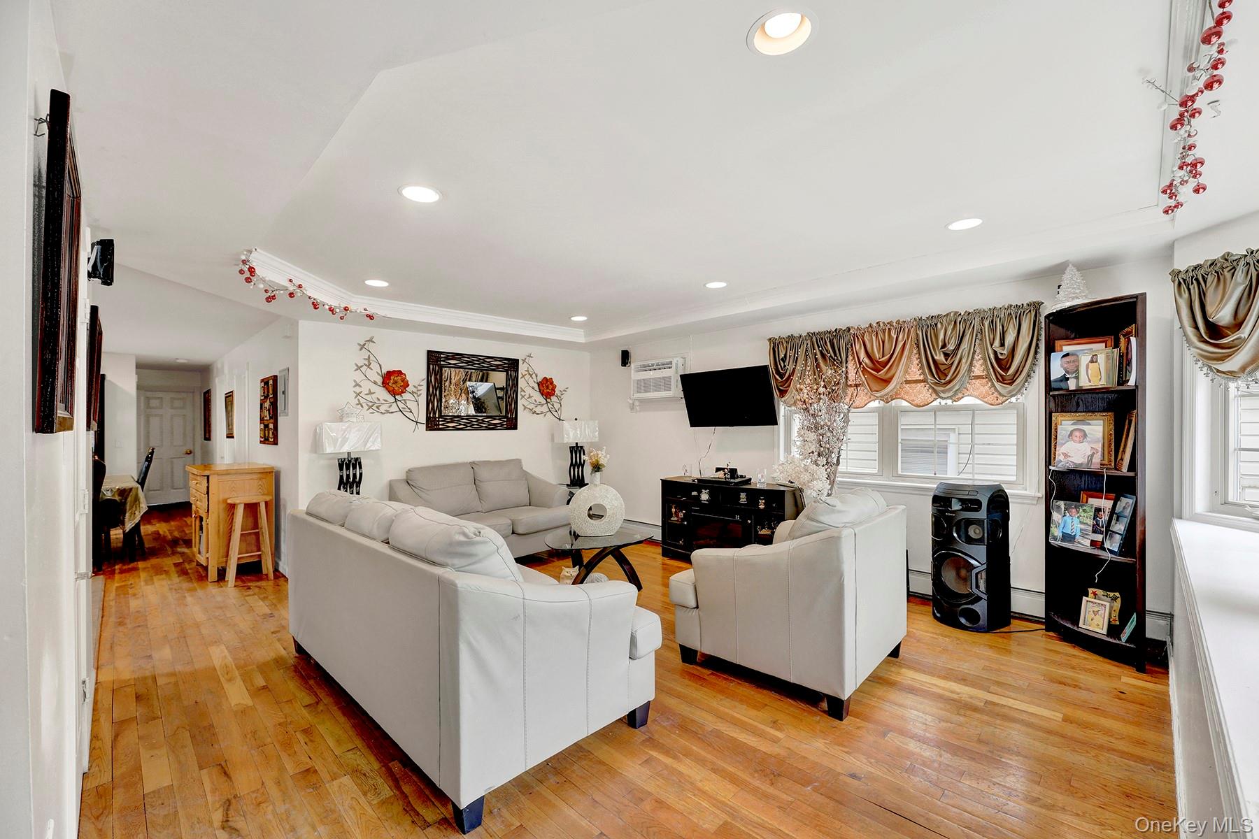3rd image of 15714 Baisley Blvd, Jamaica, NY 11434 | MLS# 1026980